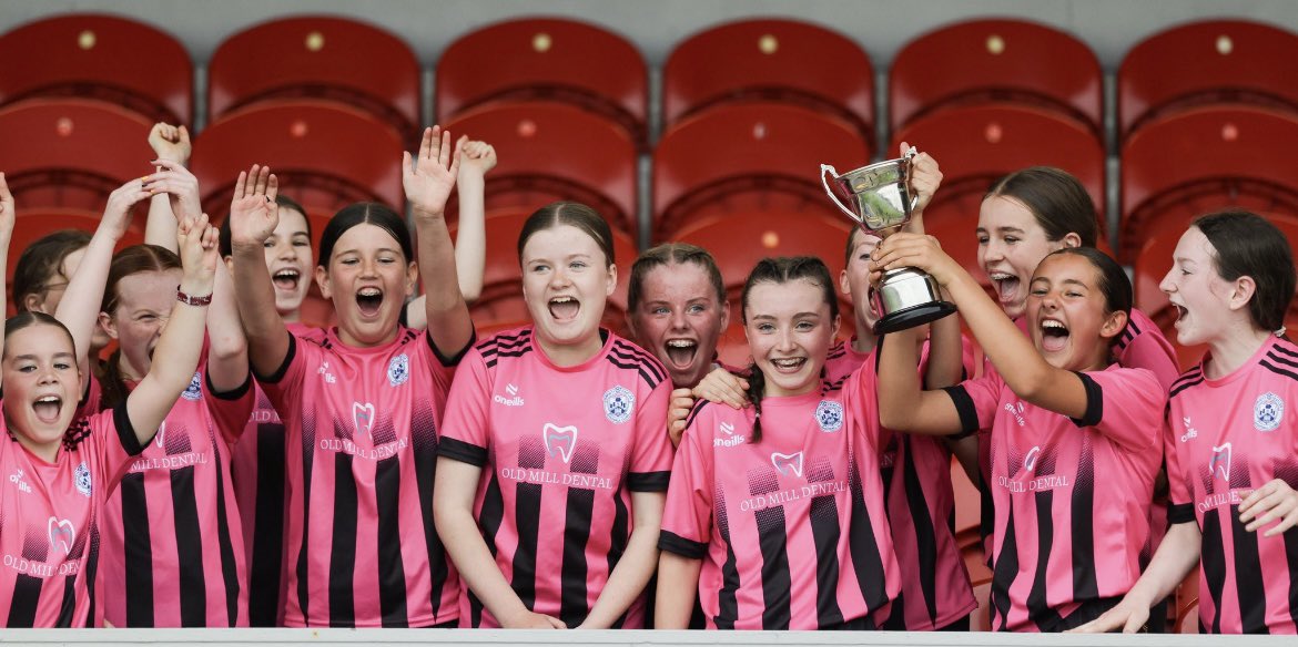 cnambanchlair's tweet photo. On behalf of CnamB GRMA to all. 6 divisions x 2, 2 academy games, 14 trophies, 2 extra time, 25 schools, 678 players,70 teachers, 2 refs, 6 umpires, 470 minutes of skill and determination - 1 county grounds
 @GaaClare @ClareCamogie @AllianzIreland @MunsterGAA @cnambnaisiunta https://t.co/27pPqIUCMu