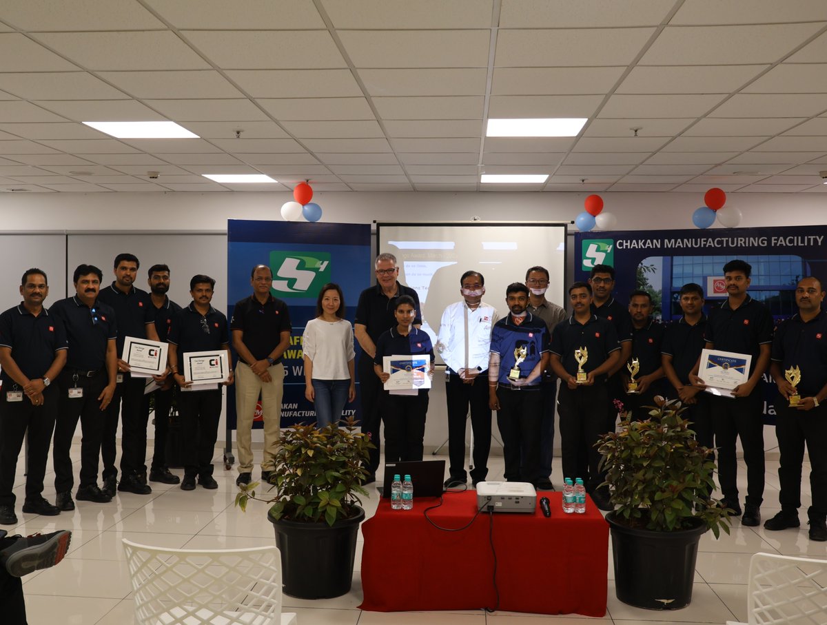 At AAM, safety is our #1 priority! Congratulations to #TeamAAM at our Chakan Manufacturing Facility (CKMF) in India for recently achieving a huge safety milestone: 1,515 days without a recordable incident!