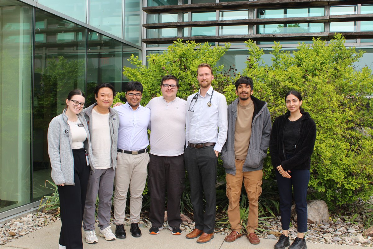 LWAFHT's tweet image. Over the past few weeks, Listowel and Wingham welcomed 9 first-year medical students for a week of hands-on learning during Discovery Week.

A big thank you to our physicians and other staff for making this a memorable experience!