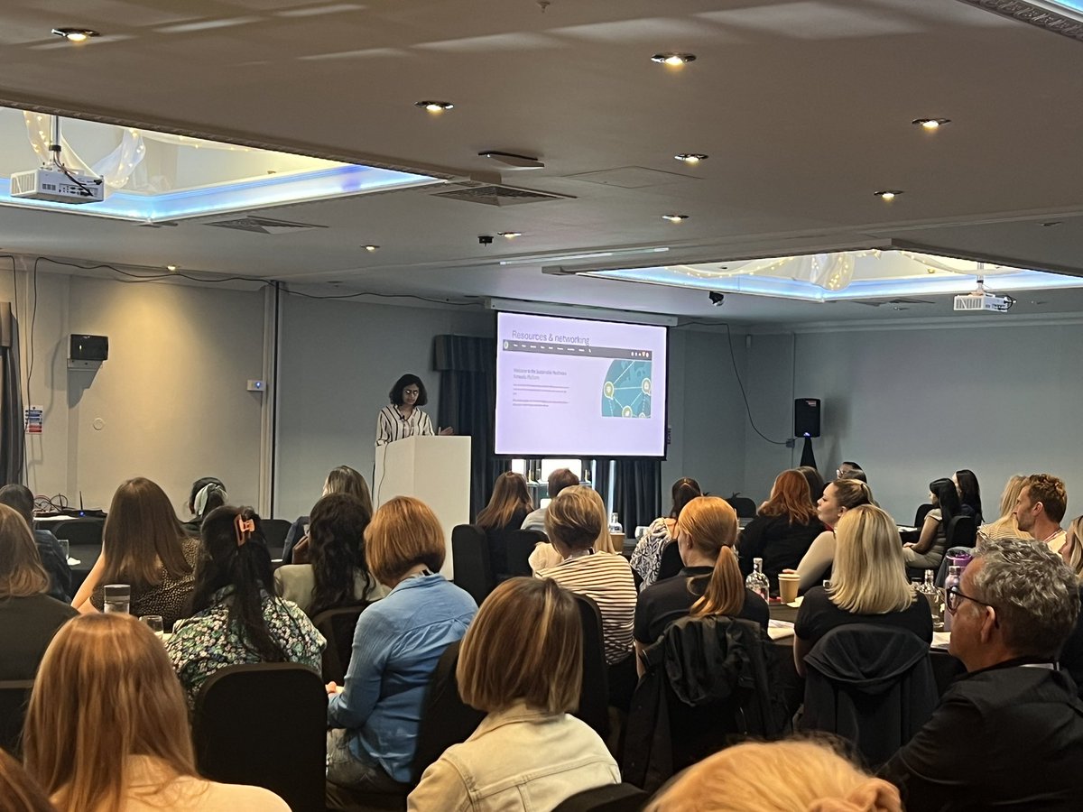 WMACCN's tweet image. Dr Purnima Narasimham, chair for @GainWm providing lesson from the field in sustainability. Sally & Claire sharing their award digital system and their journey putting it in practice #Digital #Sustainability #WMCCNConf2025 #ICUInnovation