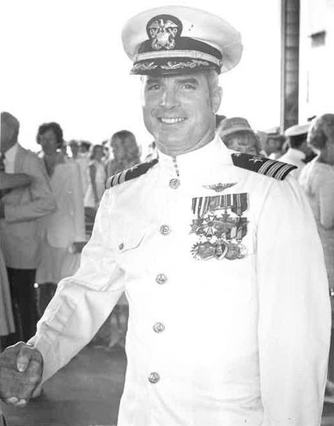 NotAvgLiberal's tweet image. If you think Trump is some kind of hero,

And think John McCain was a “Traitor” or a coward….

You’re a special kind of fucking stupid.