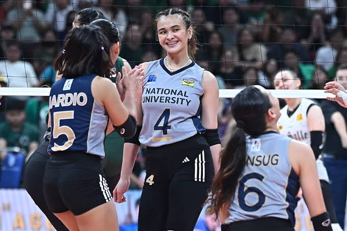 volleyspecs's tweet photo. 🇵🇭 MHICAELA BELEN vs 🇹🇼 Chinese Taipei

⚡️ Top Scorer

15 POINTS
11/31 spikes
4 blocks

19/35 receives

💥 Best Scorer
💥 Best Blocker
💥 Most Spikes
💥 Most Excellent Receptions
💥 Most Excellent Digs https://t.co/Hs63RT8yY1