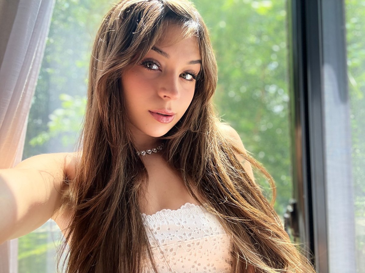 Back to brunette 🧸 do you like it?😘