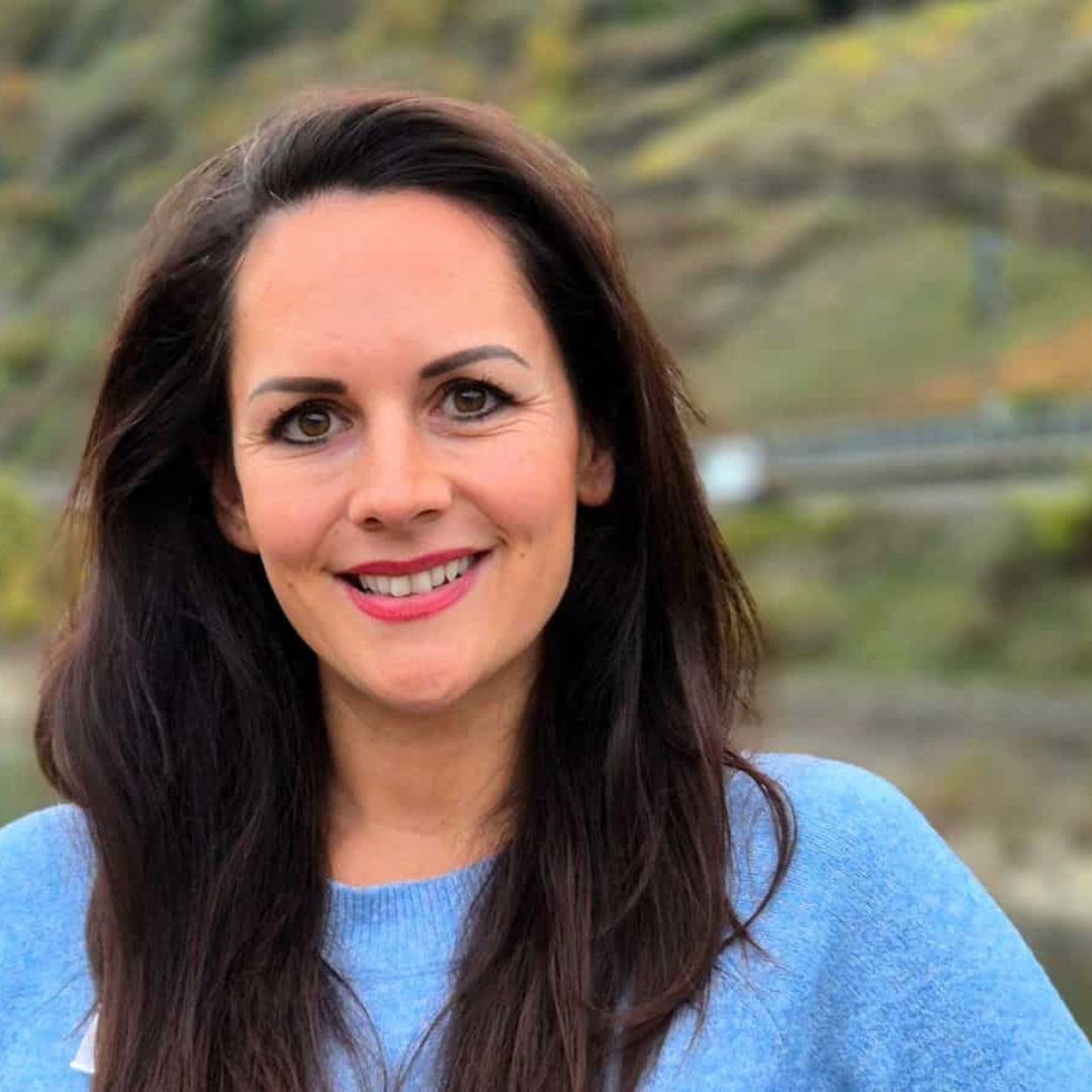 🥑 Vegan options

Swantje Tomalak, a vegan market expert, shares the contrasting dynamics of the plant-based sector in France and Germany.

Read the full interview here 👉 shorturl.at/9eXdQ

#SIALParis #PlantBased