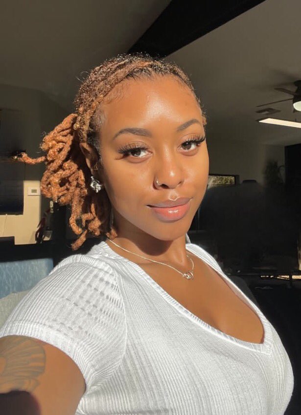 Ashley tweet media