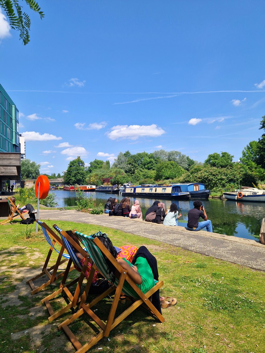 QMULSPCS's tweet image. What a wonderful #OpenDay at Queen Mary’s School of Chemical and Physical Sciences🌞
Missed it? No worries, join us tomorrow and explore student life 👉 bit.ly/4mUmt08
#qmul #studentlife #spcs
