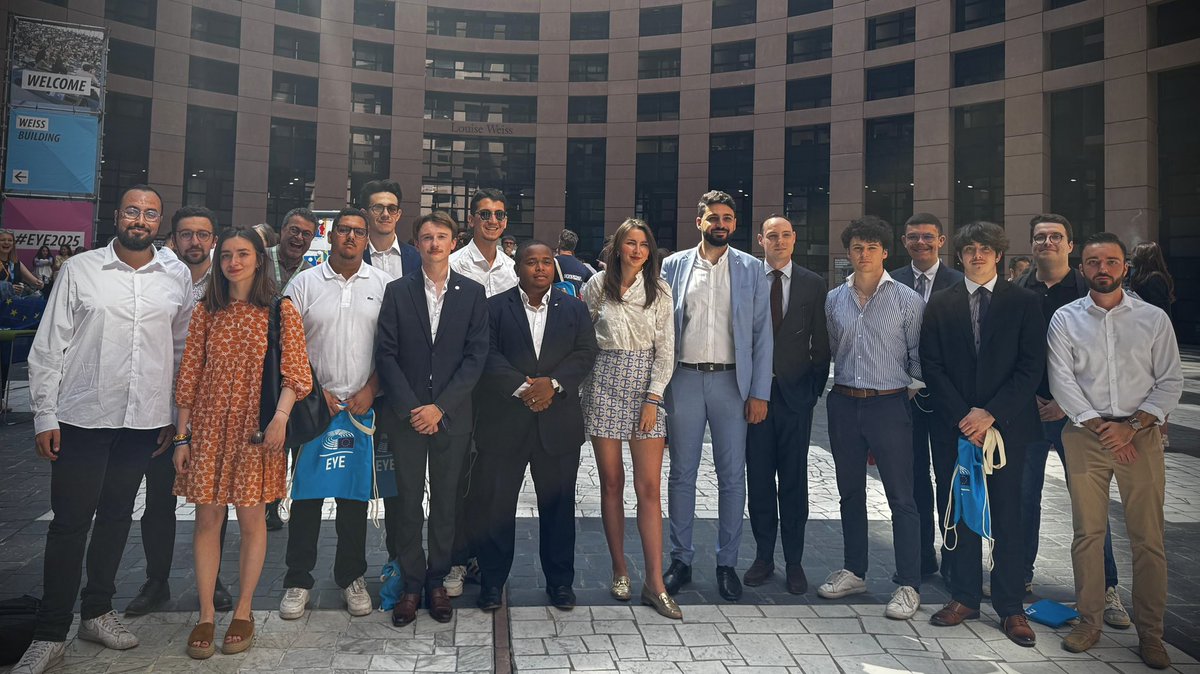 🇪🇺🇫🇷 À l’invitation du <a href="/PrLCastillo/">Pr. Laurent Castillo</a>, député européen <a href="/partiudr/">UDR</a>, nous sommes présents pour 2 jours à l’occasion des #EYE2025 au Parlement européen à Strasbourg.

Merci à notre député européen, qui depuis un an, œuvre pour l’union des droites ! 🤝🏻