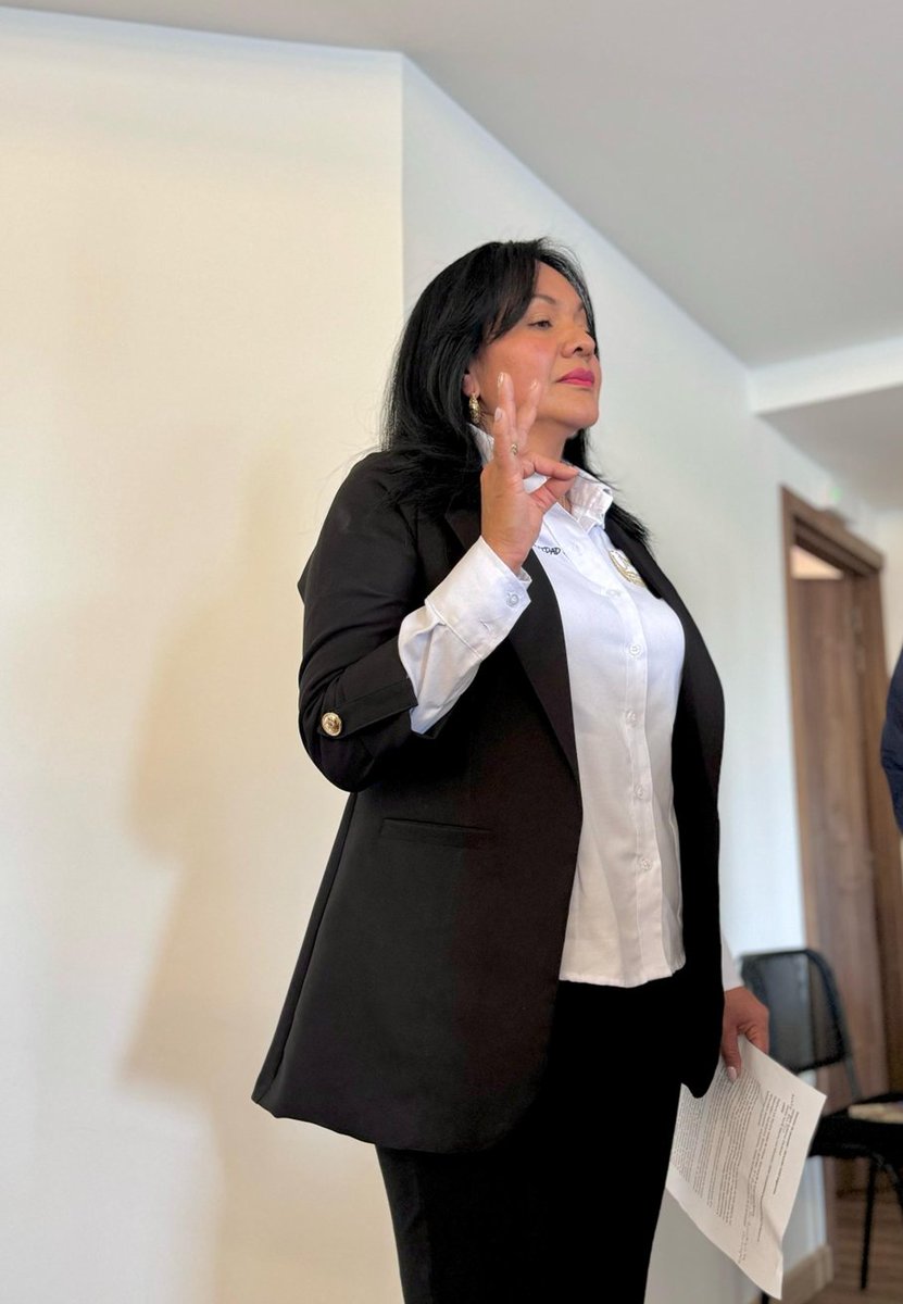 Jaime Leal Afanador (@jaimeleal_) on Twitter photo Con enorme satisfacción y reconocimiento a una meritoria carrera y compromiso profesional con la <a href="/UniversidadUNAD/">Universidad UNAD</a>, hoy posesiono a la Dra. Marisela Gutiérrez como directora del CEAD Sogamoso de la <a href="/UNAD_ZCBOY/">UNAD Zona Centro Boyacá</a> Con enorme satisfacción y reconocimiento a una meritoria carrera y compromiso profesional con la <a href="/UniversidadUNAD/">Universidad UNAD</a>, hoy posesiono a la Dra. Marisela Gutiérrez como directora del CEAD Sogamoso de la <a href="/UNAD_ZCBOY/">UNAD Zona Centro Boyacá</a>