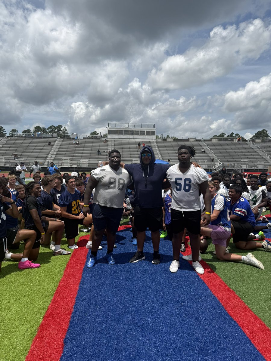 Reinhardt Football tweet media