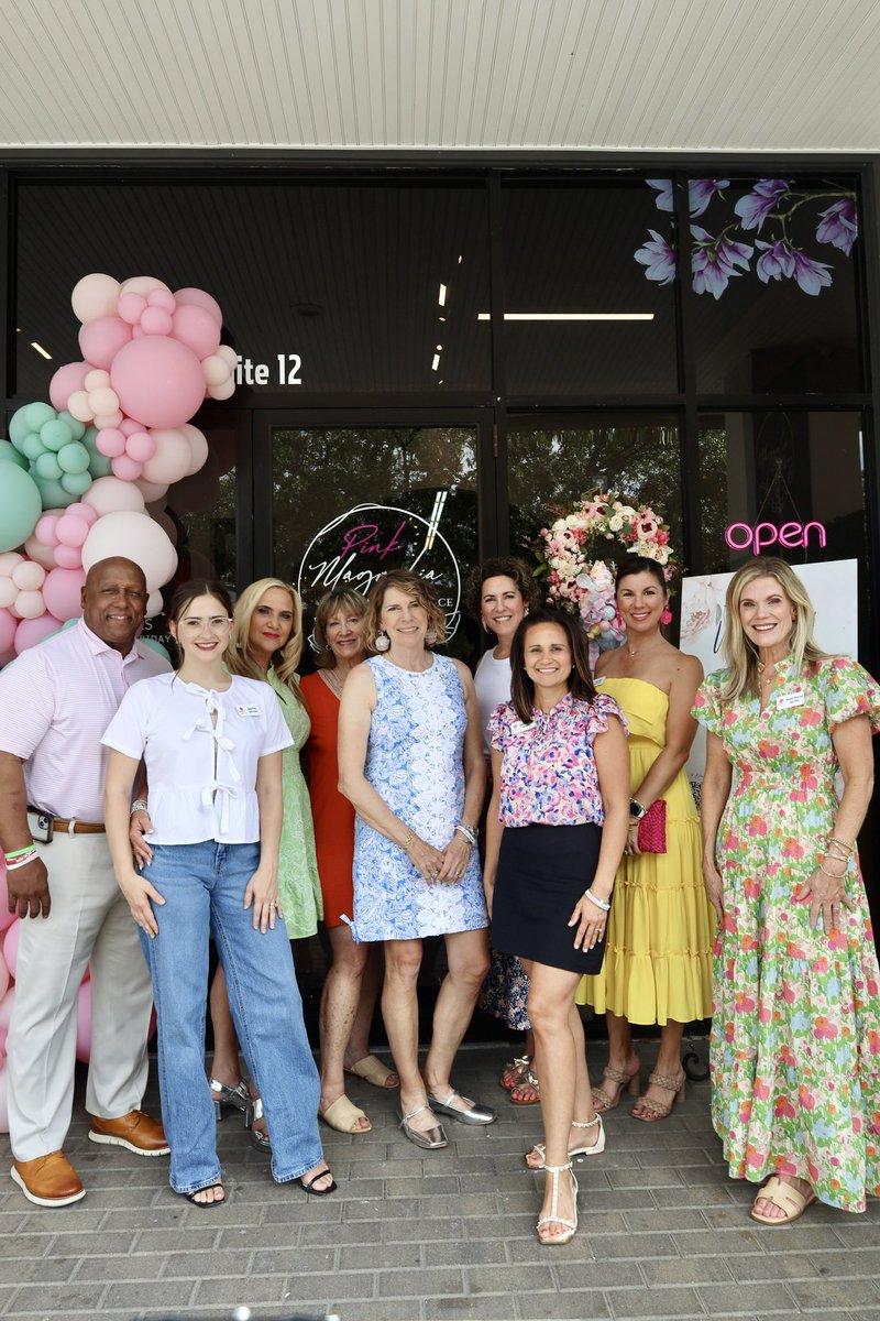 brookeitforward's tweet photo. We’re so thankful for everyone who made Brooke It Forward’s 6th Birthday Sip &amp; Shop Celebration so special! 💝🎉

From shopping + sipping to sharing love + support, your generosity helps bring joy to kids who need it most. One Birthday Box at a time. 🎁💫 #BrookeItForward https://t.co/80qOE3e4Xu