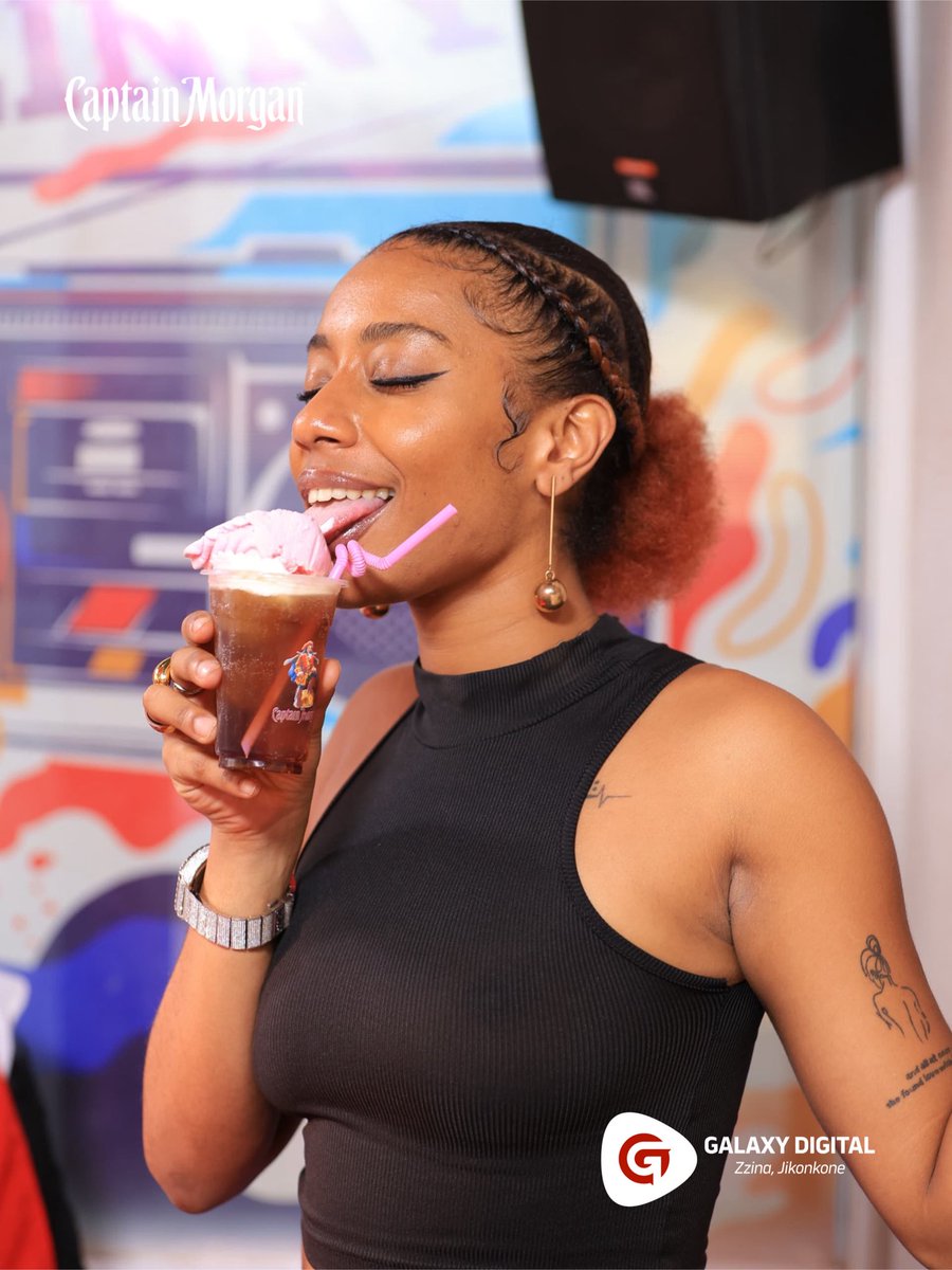 GalaxyFMUg's tweet image. That feeling when you are sipping on a #CaptainMorganUG 🥰

#ZzinaLifeStyle | #SpiceOn