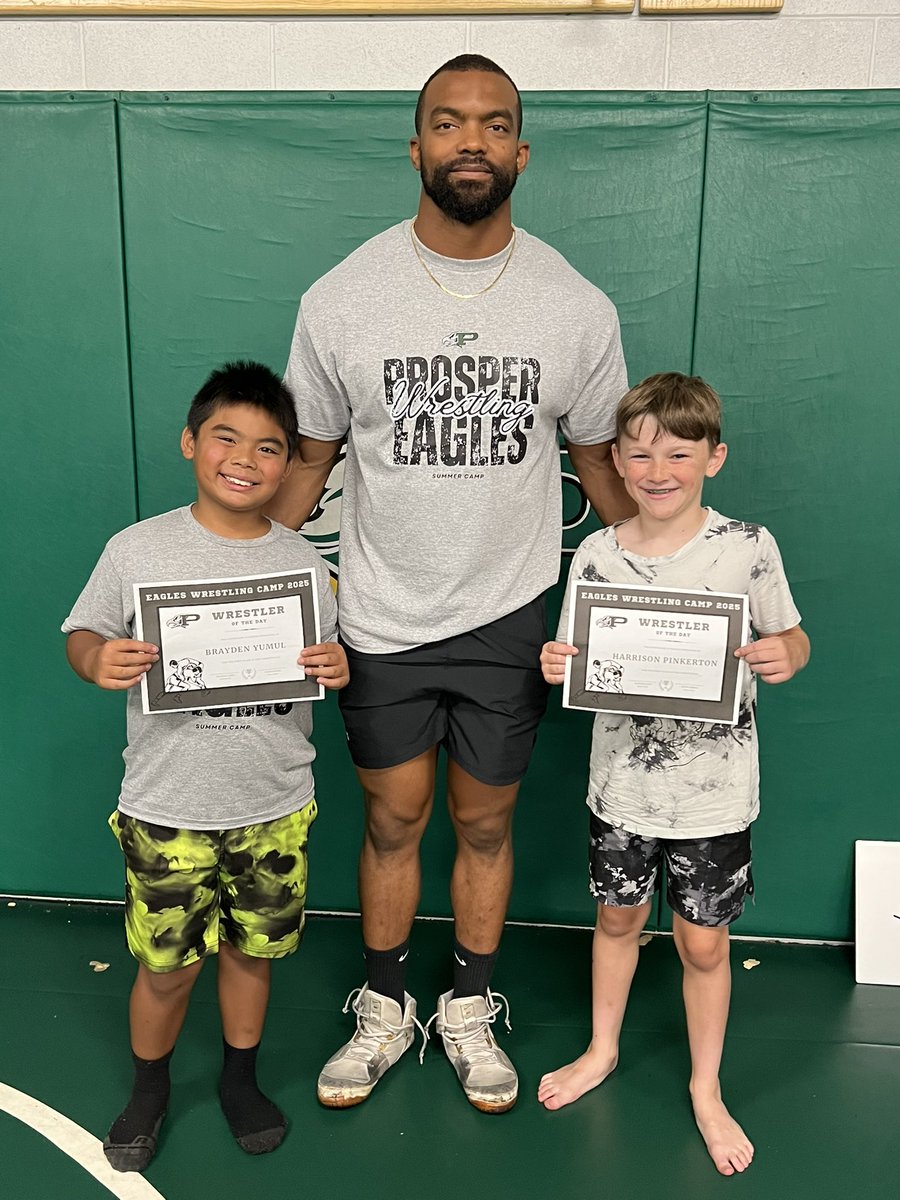 THEPHSWRESTLING's tweet image. Late post but congratulations to our Day 4 Campers of the Day, Brayden Yumul, Harrison Pinkerton, Kennedy Cahill, and Mac Chism #IntoTheStorm #StackDays #ChaseExcellence