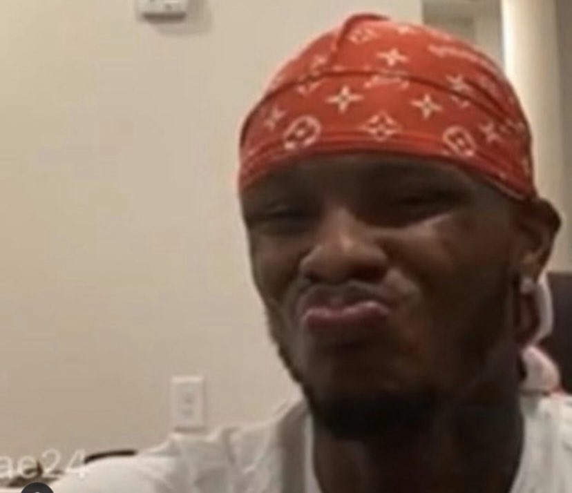 I lowkey lied about being outside this summer. Baby I’m already hot, y’all sweaty and stank &amp; I’m IRRITATED. In the house it is 😂😭