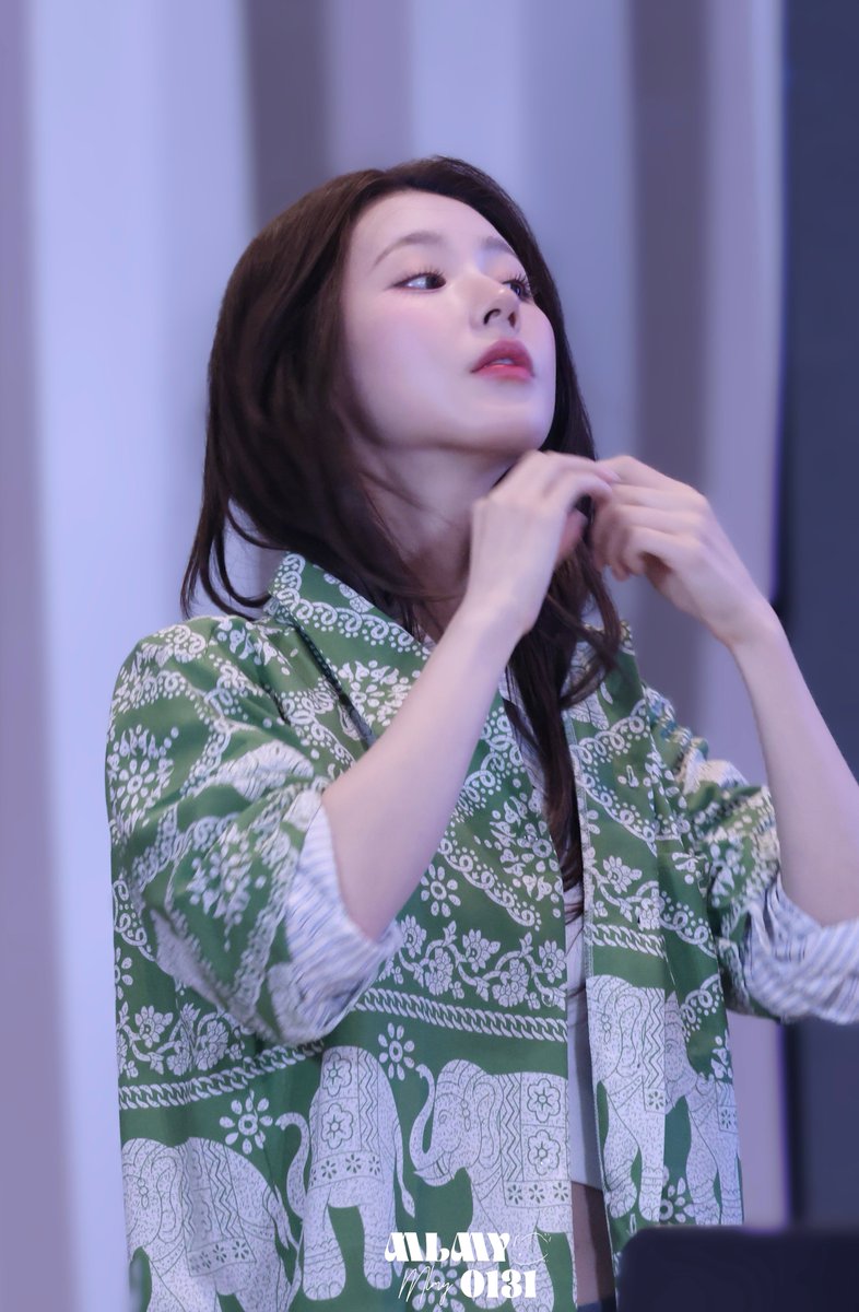 MLMY0131's tweet photo. 250610bangkok

🫶🏻🫶🏻🫶🏻

#여자아이들 #아이들      #IDLE 
#미연 #MIYEON https://t.co/aJc29v81MP