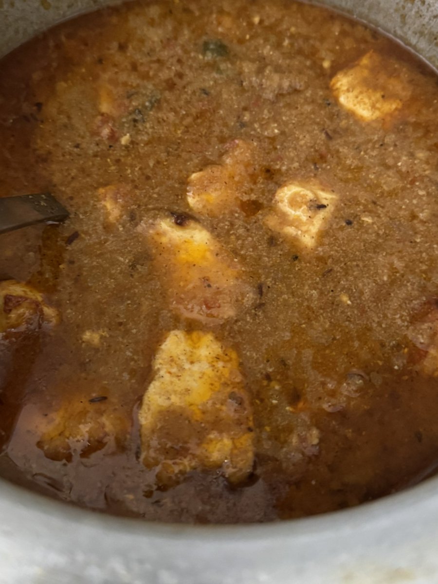 Sanket15213's tweet image. Who wanna taste my Paneer Masala ?

#WeekendLoading