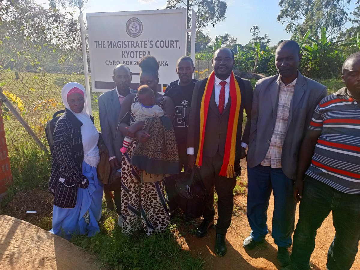 Sentumbwe M. Yasin (@munagomba) on Twitter photo Delayed justice delivery affects the accused, their family, friends and clients, today Kyotera farmers who toiled for two months to have their own granted bail had their laughter. Thanks <a href="/ug_lawsociety/">Uganda Law Society</a> and <a href="/IsaacSsemakadde/">Isaac Ssemakadde</a> as we wait for <a href="/MaleMabiriziHKK/">MALE MABIRIZI Ug &East Africa RULE OF LAW CHAMPION</a> enrollment Delayed justice delivery affects the accused, their family, friends and clients, today Kyotera farmers who toiled for two months to have their own granted bail had their laughter. Thanks <a href="/ug_lawsociety/">Uganda Law Society</a> and <a href="/IsaacSsemakadde/">Isaac Ssemakadde</a> as we wait for <a href="/MaleMabiriziHKK/">MALE MABIRIZI Ug &East Africa RULE OF LAW CHAMPION</a> enrollment