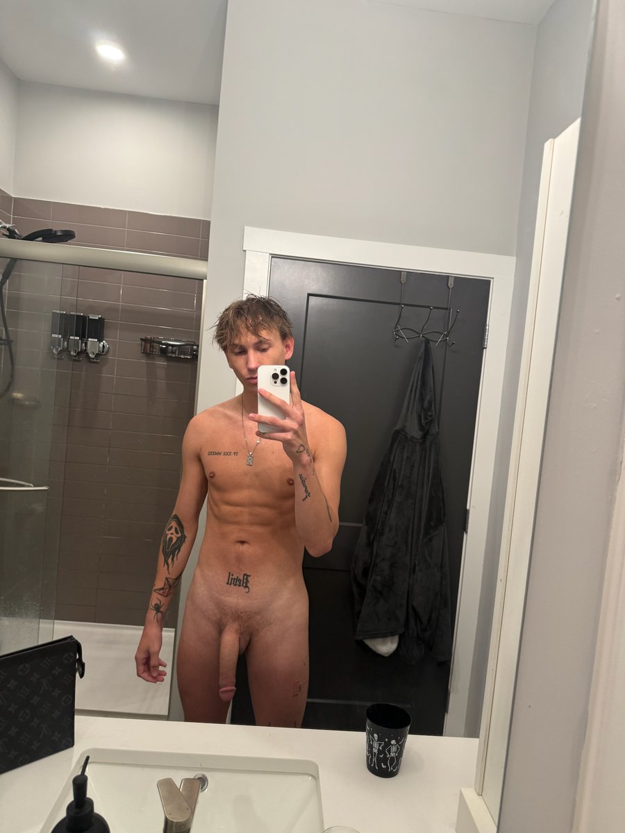 Fuck feeling pretty heavy this morning.. 😏