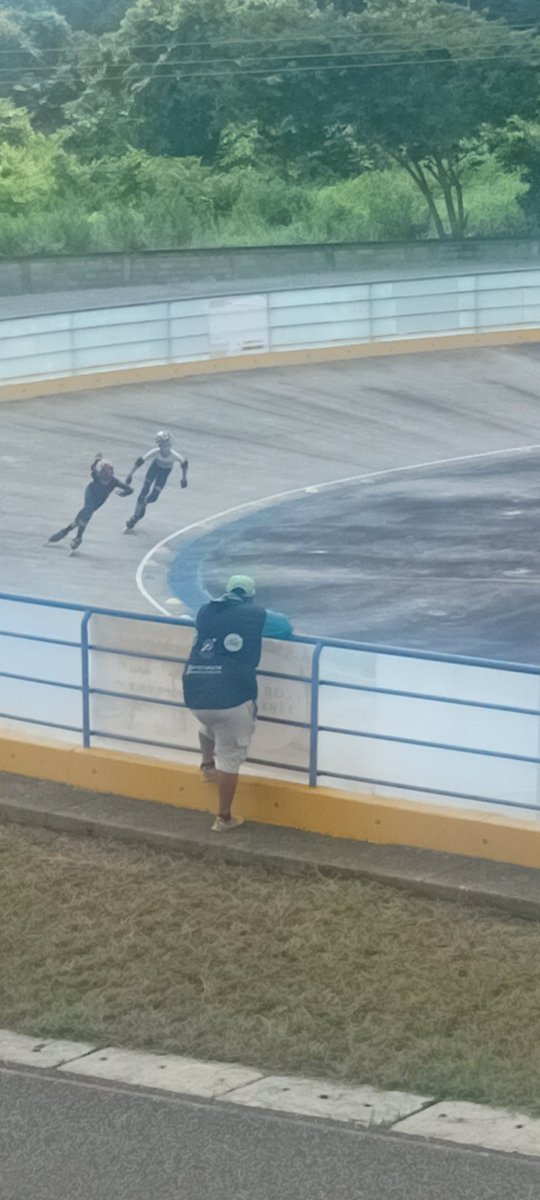 ArturoC69755641's tweet photo. #Cojedes|| Arrancó la Tercera Válida Nacional de Patinaje en Cojedes. Les damos la bienvenida a todas las delegaciones que nos visitan. #jun13 @ClaroyRaspao3 @igorprieto @luis08quiroz @musiusaboin @YulisbethYrigo3 @pedrolinares01 @raulcastellanos https://t.co/3cYdHoJqh0