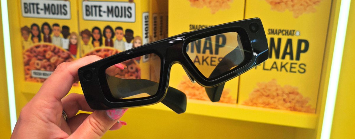 dutchcowboys's tweet photo. Snap Spectacles hands-on: we droegen de voorloper van Specs https://t.co/59AGl5t8h4 https://t.co/7JlaZ0Vu4J