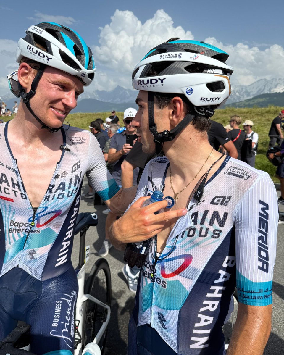 BHRVictorious's tweet photo. 🇫🇷 #Dauphiné | ST 06
⛰️ It was a demanding day at the @dauphine including the first mountain finish. @jackhaig93 and @lennymrtz1 finished in the top 20 with the French rider moving up to 13th place GC, while #Haig is 15th.
#RideAsOne https://t.co/6GNrmxhVA9