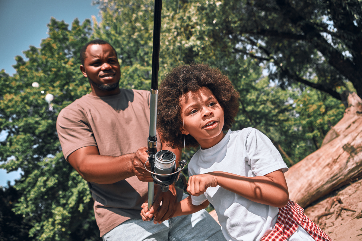 This Father’s Day weekend (June 14–15), enjoy a license-free freshwater fishing trip thanks to <a href="/MyFWC/">MyFWC</a>! 🐟 

The SJRWMD offers great fishing spots on public lands that are free to access year-round — explore them all here: sjrwmd.com/lands/ 🎣🌿