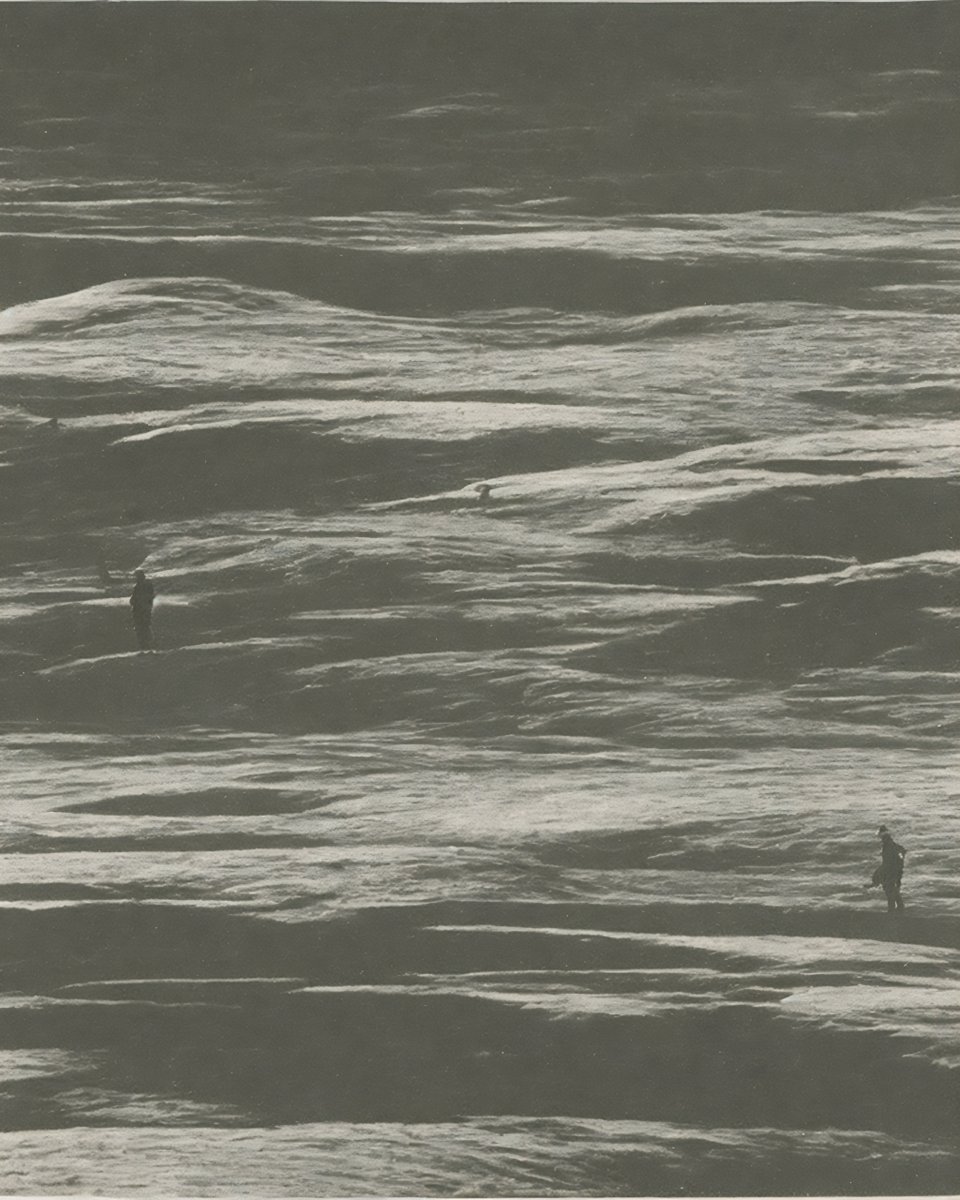 BottoDAO (@bottodao) on Twitter photo A Closer Look - Silver Tides Whisper Ancient Secrets
Work #9 from the Liminal Thresholds period.
Words by <a href="/CARDELUCCI/">CARDELUCCI</a> A Closer Look - Silver Tides Whisper Ancient Secrets
Work #9 from the Liminal Thresholds period.
Words by <a href="/CARDELUCCI/">CARDELUCCI</a>
