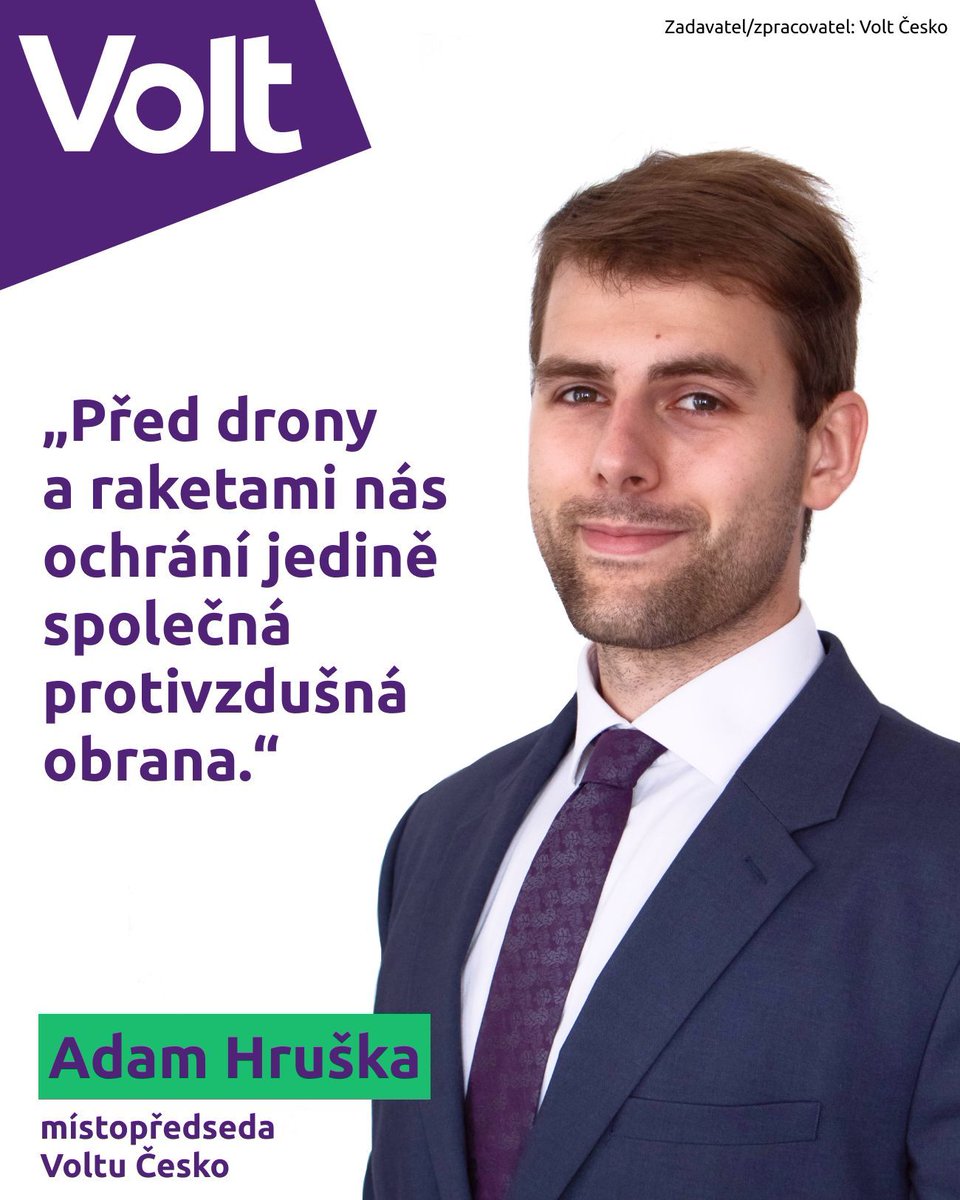 V nejisté době, kde se letecké údery střídají s odvetnými vlnami dronů a balistickými raketami, si samotné Česko neporadí. 

Proto prosazujeme společné Evropské nákupy zbraní, budování integrované protivzdušné obrany a tvorbu společných ozbrojených sil. Alternativou je totiž jen