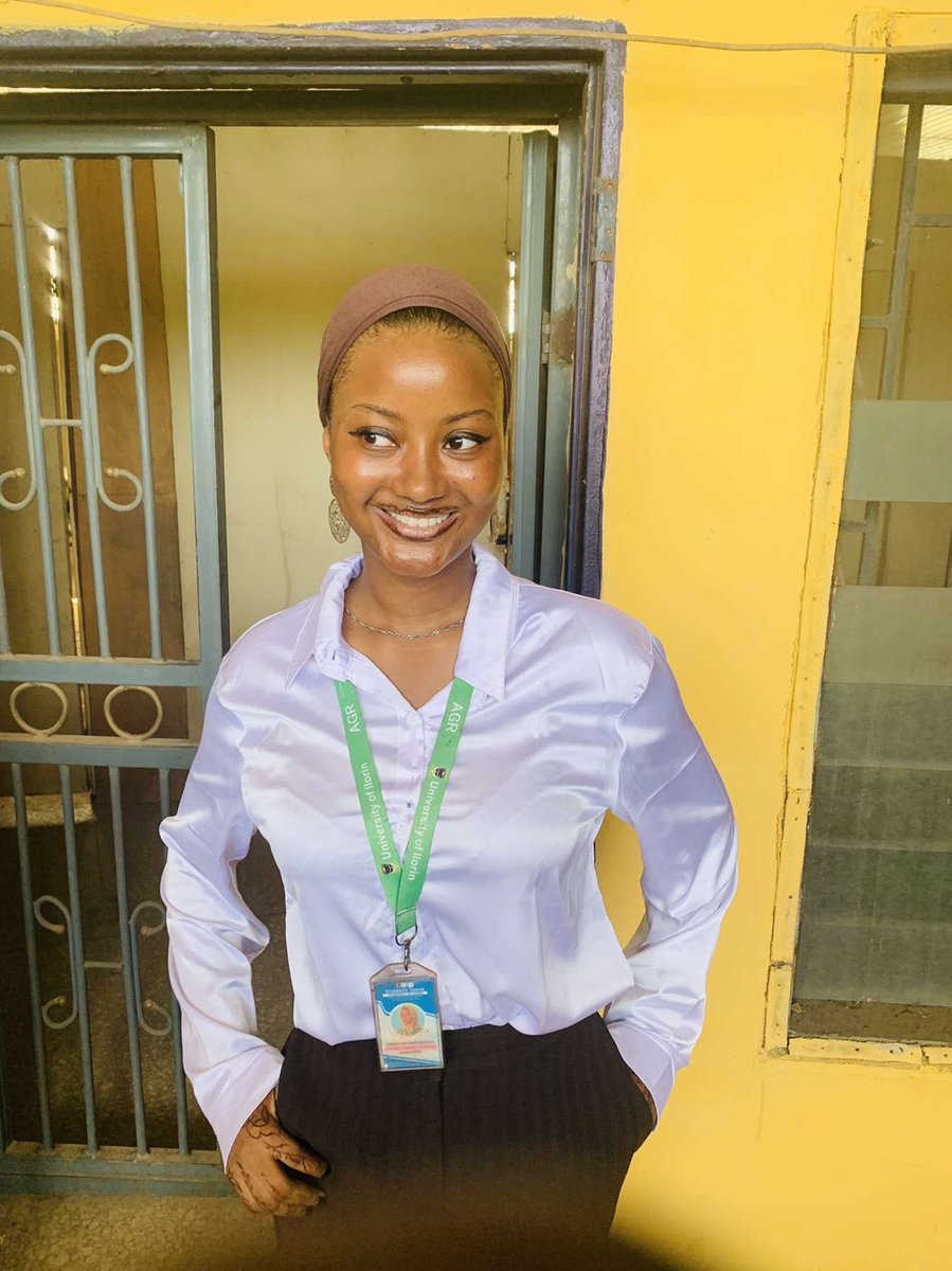 RahmaBG_'s tweet photo. Greatest Unilorites, ✨

With radiating happiness, I’m at the Students’ Union Building to present the Empowering Excellence manifesto. 

RAHMA LO LE SE, RAHMA LE KAN SI🔥✅

✅VOTE RAHMA FOR SU-VP (PS)🔥

                    🤎🤎🤎

✅VOTE RAHMA FOR SU-VP (PS)🔥 https://t.co/9x23T5uGGA