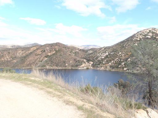 CaltechSeismo's tweet image. #FieldPhotoFriday Remote sites like Station BAR, near Barrett Dam, offer unique seismic insight thanks to their rugged locations. Using nearby infrastructure helps us reach places we otherwise couldn’t—here’s a look over the years.