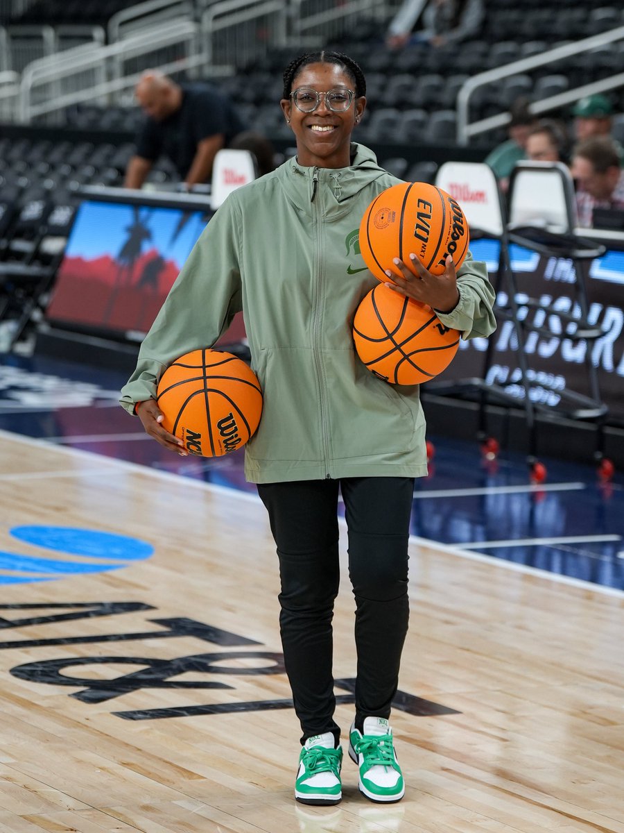 Happy birthday to our incredible Video Coordinator, Bre Moorer!🥳🎈