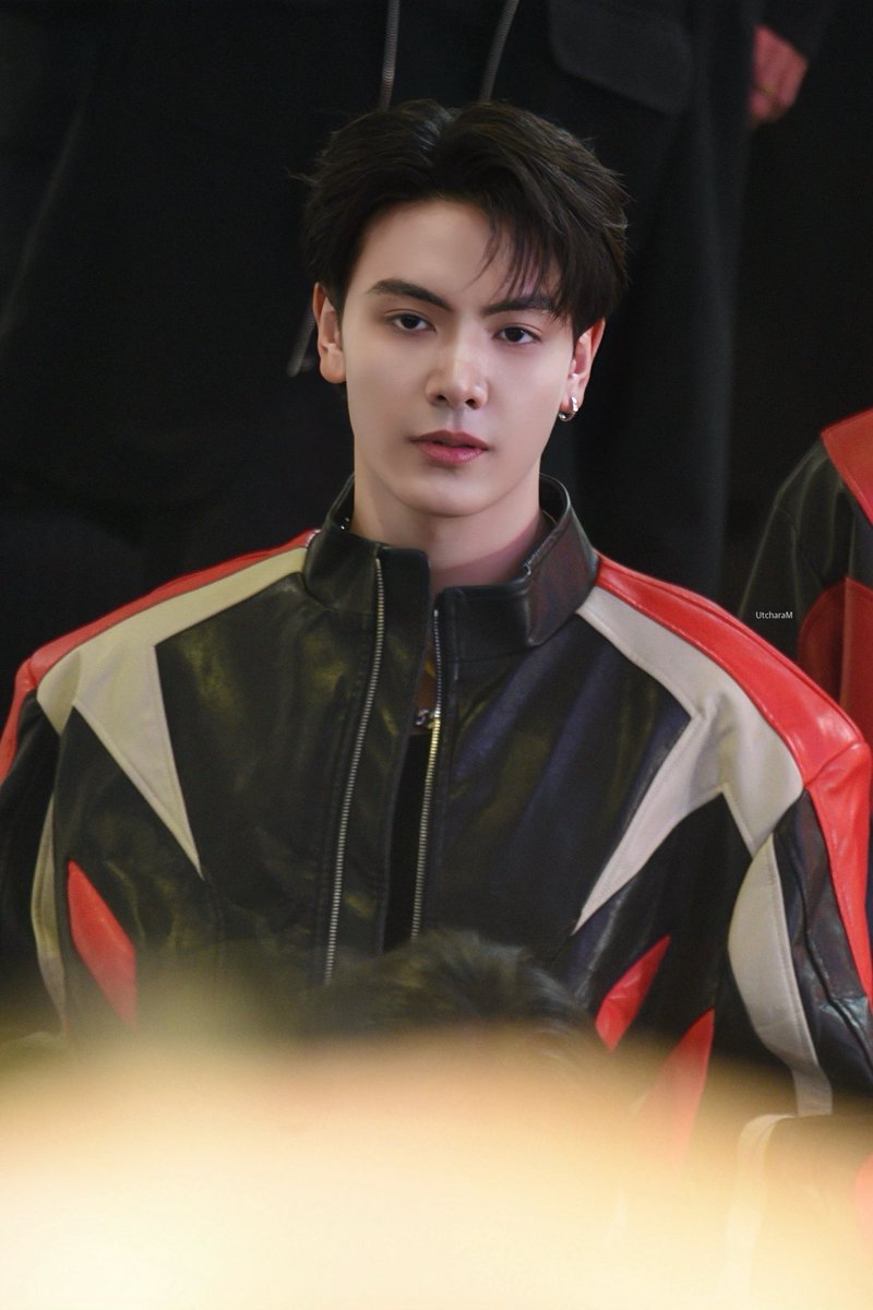 iimsohyped's tweet photo. จุงใส่เสื้อหนัง ตุ้มหูห่วงไปตลอดชีวิสเลยได้มั้ย สเปคนี่มาก 🥺

JOONGDUNK SHABUSHI SUGOI 
#ชาบูชิชวนกรี๊ดSkyNani 
#JoongArchen #dunknatachai #จุงดัง https://t.co/6BvpAvJ8XC