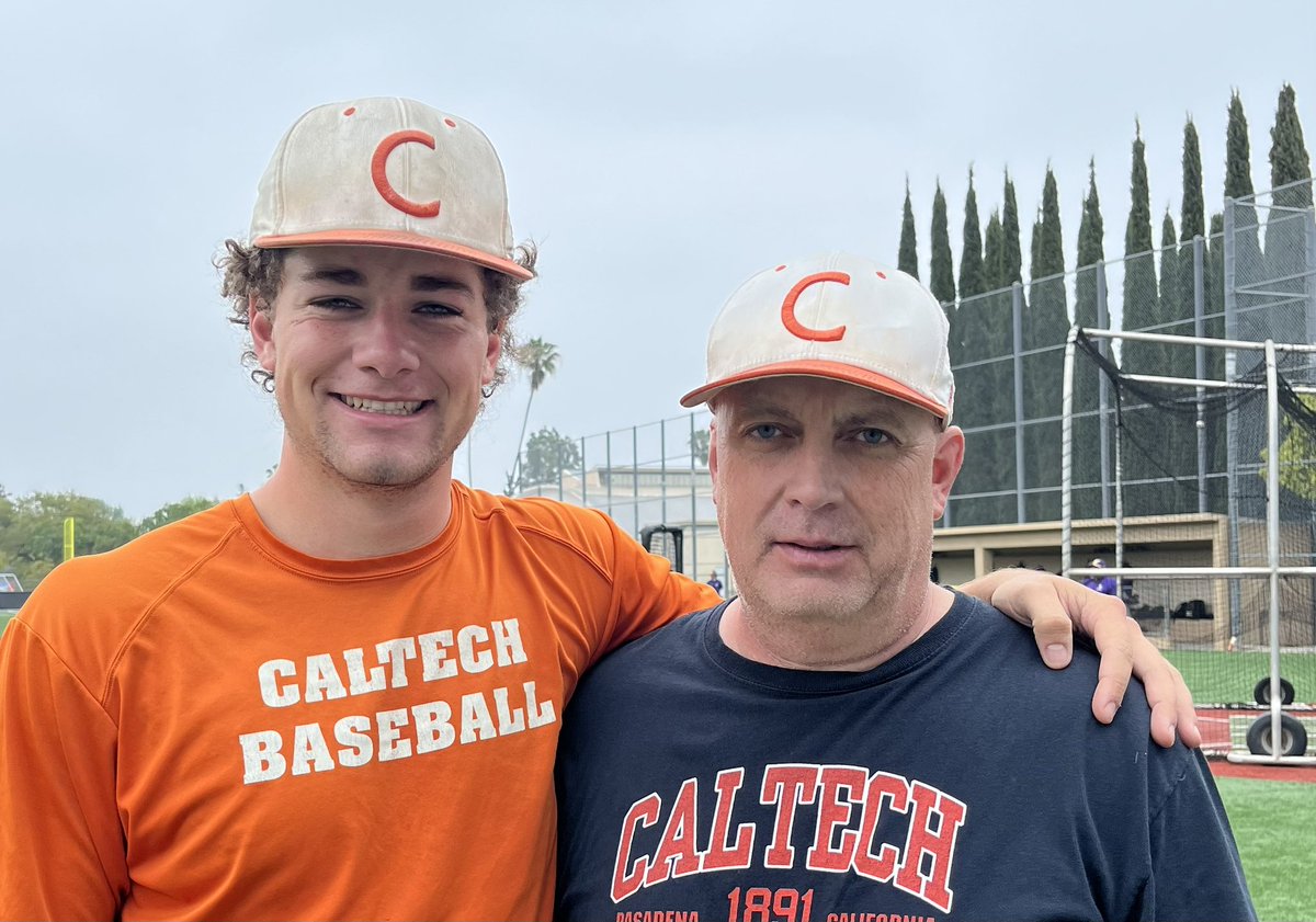 coachmacc's tweet photo. Congratulations Cameron we’re so proud of everything you’ve done!  Love Mom, Dad, Stevie, Avery, Charliegh &amp; Jack  with papa and Nonie #Caltech2025 https://t.co/UFKbt99WCy