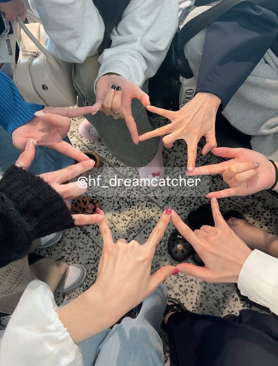 [#IG] 13.06.25 📸 Novo post de Yoohyeon no Instagram. 

#YOOHYEON #유현
#드림캐쳐 #DREAMCATCHER 
<a href="/hf_dreamcatcher/">드림캐쳐 Dreamcatcher</a>