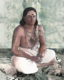 Medaimani's tweet image. தியாகி, திருமிகு. வி.ஏ.சிவன் அவர்கள் தேவரை பற்றி கொடுத்த அரிய செய்தி!!
கன்னியாகுமரி பாறைக்கு தேவர் நீந்தியே சென்று, தலையில் தண்ணீர் சொட்ட சொட்ட, கிழக்கே சூரியனை நோக்கி தியானத்தில் இருந்தார். அதிகாலை சூரிய உதய நேரம், அரைமணி நேரம் நிஷ்டையில் இருந்தார். அன்று இரவு…