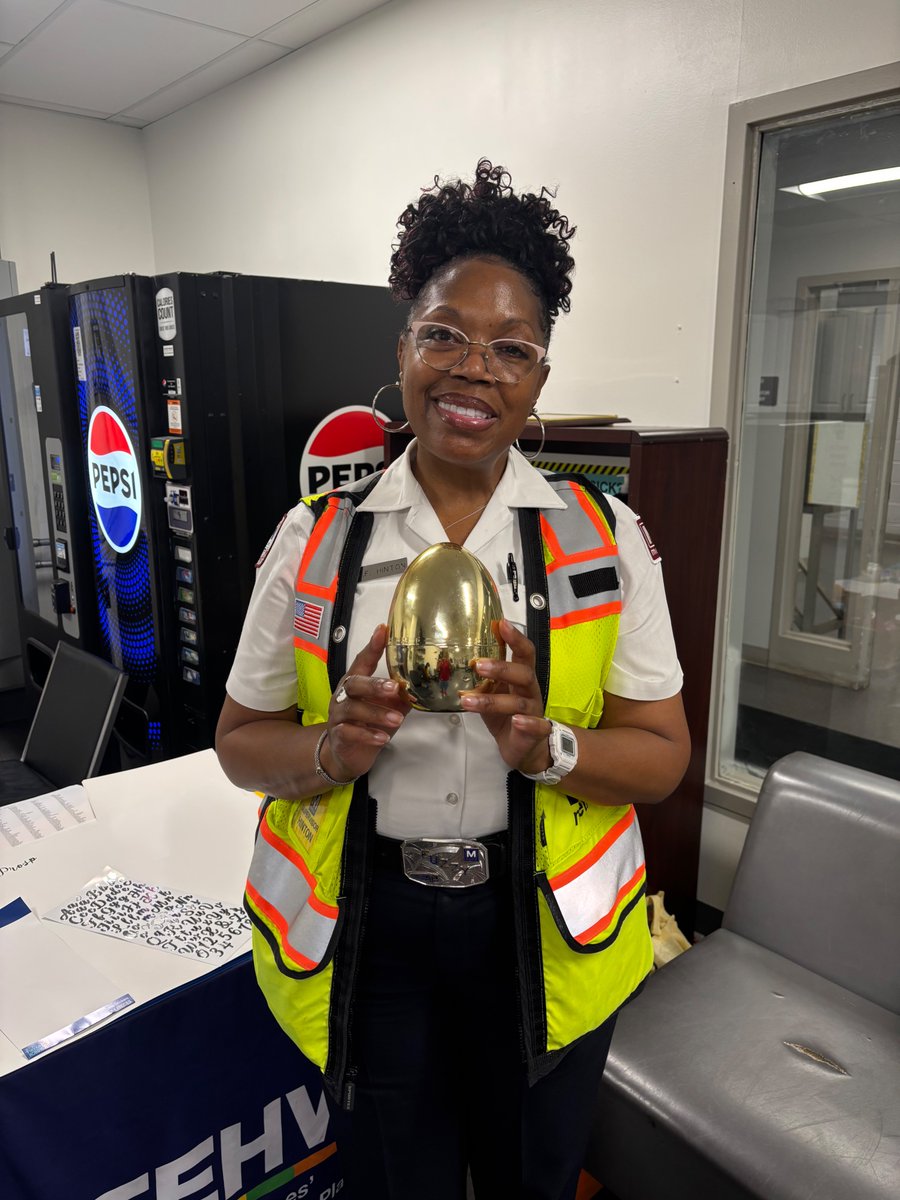 TEHWOfficial's tweet image. 689 Moving Metro just wrapped up a fantastic Wellness Week at Brentwood Rail Yard!
Thank you to all our amazing members who keep the DMV moving every day... we appreciate YOU! 💙
#689MovingMetro #TEHW