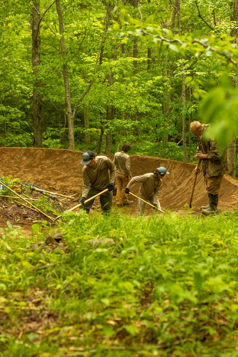 Ramshead Express is now open and we're mountain biking seven days a week. Steel Panther is lookin' mint thanks to Trail Crew's hard work. Tag your riding crew and get into some fresh dirt this weekend.

#BeTheBeast
