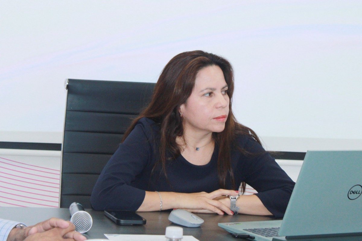 📌Se llevó a cabo la Conferencia de Género: “Mujeres y el Reconocimiento de sus Derechos Humanos” 
En el marco de nuestras acciones por la igualdad sustantiva y el respeto a los derechos humanos, tuvimos el honor de contar con la participación de la Dra. Claudia Méndez Vargas.