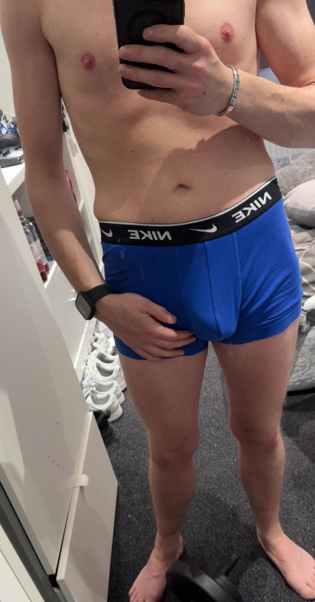 Where’s all the sluts when you need them 🍆💦