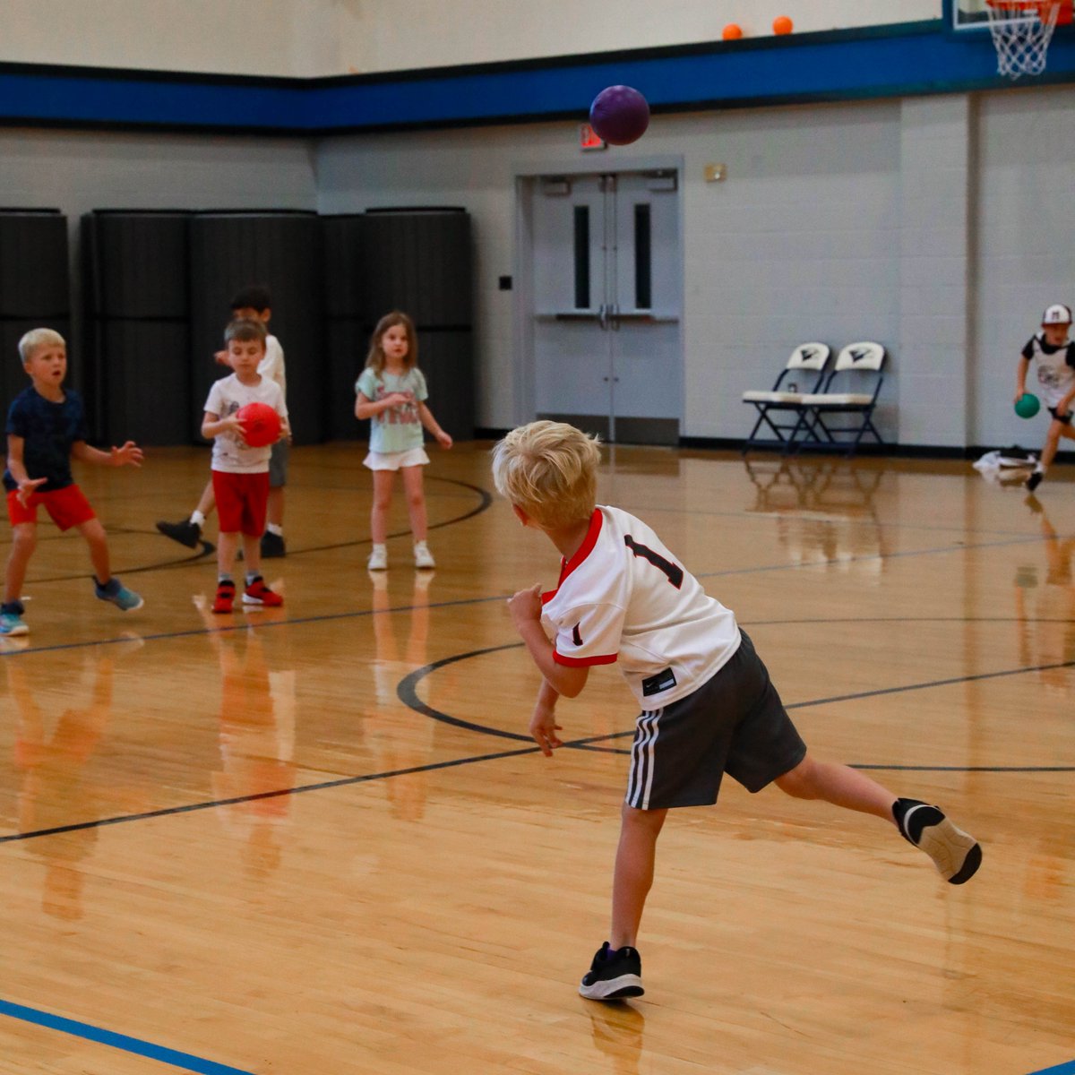 mtparanschool's tweet photo. We love capturing our happy campers' faces while they enjoy the baking, fishing, dance, princess, dodge ball, and space camps (just to name a few) this week as part of our #MPCSSummerPrograms! There are very limited spots available for future weeks. Grab one while you still can!

To register: https://t.co/Ihv236qjkr