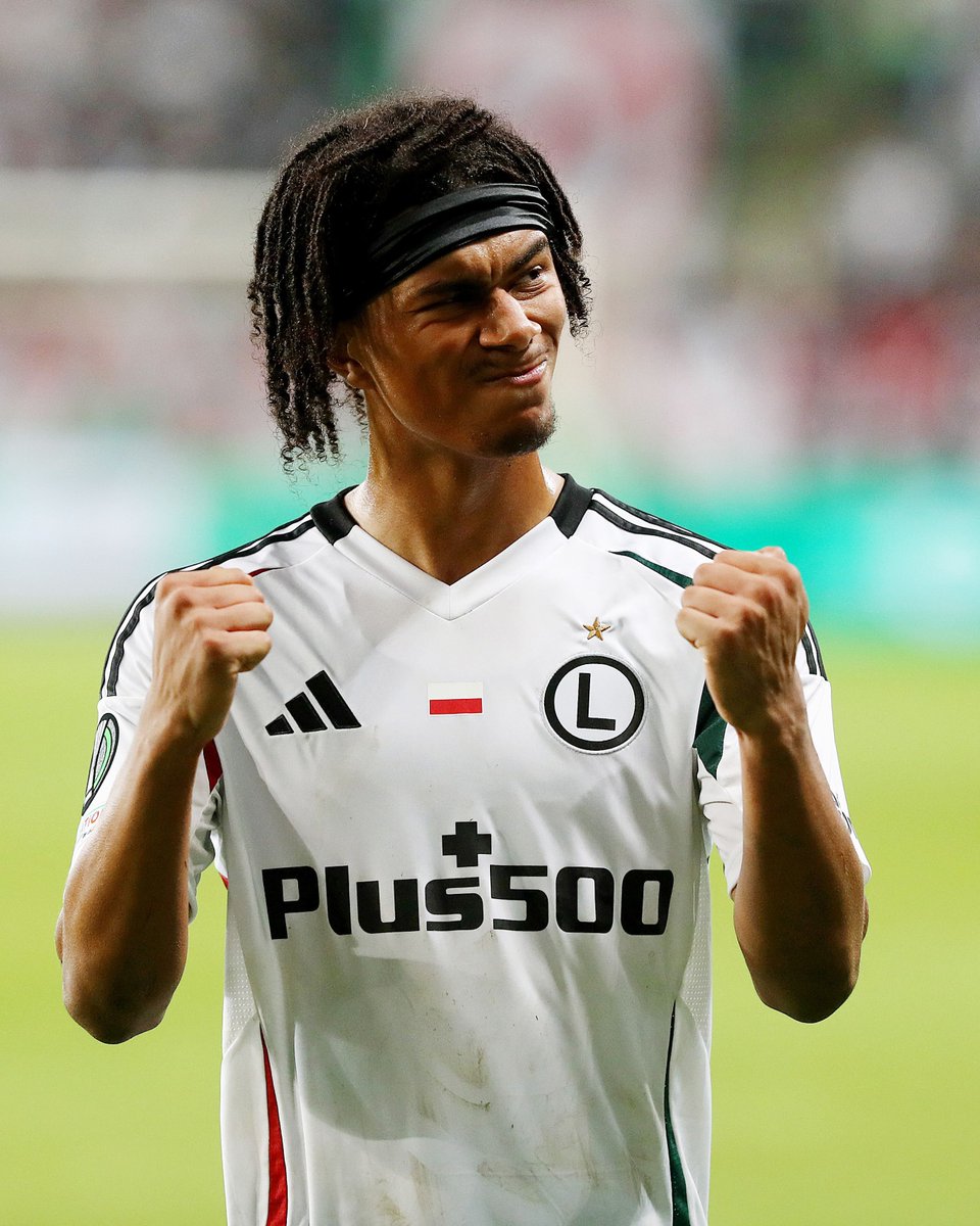𝗚𝗼𝗻𝗲𝘀 𝗔𝗿𝗲𝗮™ (@gonesarea) on Twitter photo L’OL s’intéresserait au jeune milieu Maximillian Oyedele (2004) qui évolue au Legia Varsovie 🇵🇱
De nombreux clubs sont sur le dossier pour l’international polonais qui dispose d’une clause libératoire de 6M d’€ 💰
(<a href="/FabrizioRomano/">Fabrizio Romano</a> via <a href="/Meczykipl/">Meczyki.pl</a>) L’OL s’intéresserait au jeune milieu Maximillian Oyedele (2004) qui évolue au Legia Varsovie 🇵🇱
De nombreux clubs sont sur le dossier pour l’international polonais qui dispose d’une clause libératoire de 6M d’€ 💰
(<a href="/FabrizioRomano/">Fabrizio Romano</a> via <a href="/Meczykipl/">Meczyki.pl</a>)