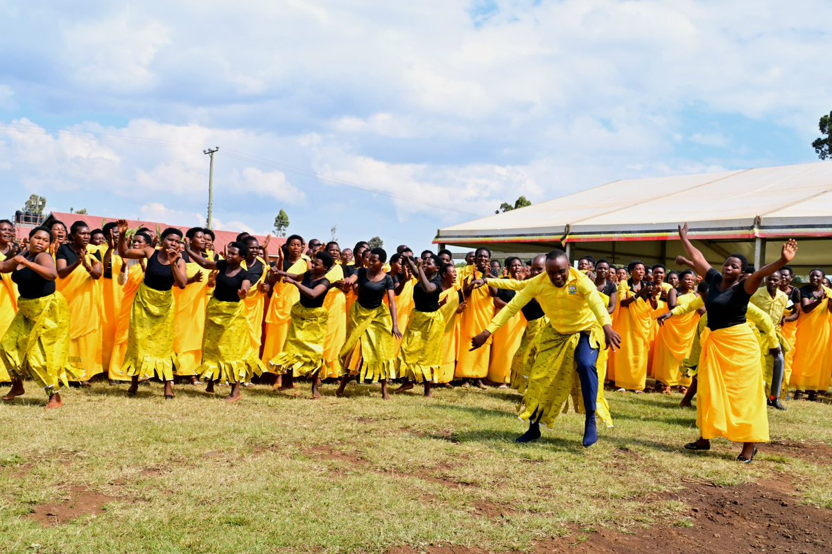 Groundbreaking ceremony for the construction of the Kisoro–Mgahinga road in Kisoro District. Thereafter, we had another launch in Kabale for the Kabale-Lake Bunyonyi section. The roads will be constructed by Samcrete Engineers &amp; Contractors, an Egyptian company, and financed by