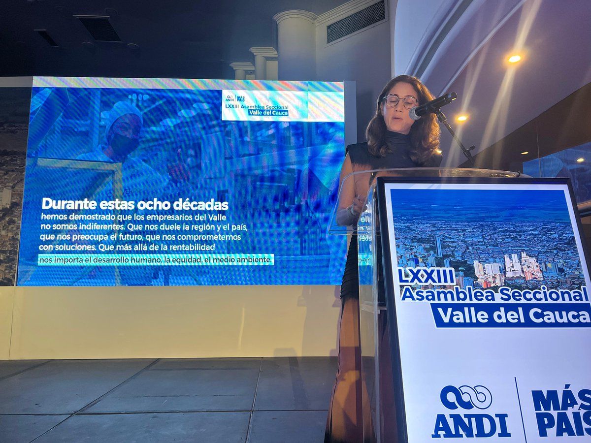 ANDI (@andi_colombia) on Twitter photo "Estamos conectando el talento de la región con oportunidades laborales como @MasEmpleoANDI, ya son 95 empresas que han publicado más de 1000 vacantes; y con "Cali Emplea", ya son más de 1500 jóvenes formados", aseguró <a href="/linasinisterra/">Lina Sinisterra Mazariegos</a> en la LXXIII Asamblea <a href="/ANDIValleDCauca/">ANDI Valle del Cauca</a>. "Estamos conectando el talento de la región con oportunidades laborales como @MasEmpleoANDI, ya son 95 empresas que han publicado más de 1000 vacantes; y con "Cali Emplea", ya son más de 1500 jóvenes formados", aseguró <a href="/linasinisterra/">Lina Sinisterra Mazariegos</a> en la LXXIII Asamblea <a href="/ANDIValleDCauca/">ANDI Valle del Cauca</a>.