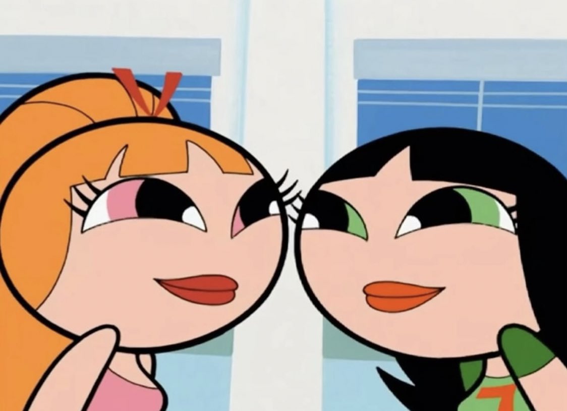 jynxbby's tweet photo. me and my best friend feeding into each other’s delusions https://t.co/eXOyYerTir