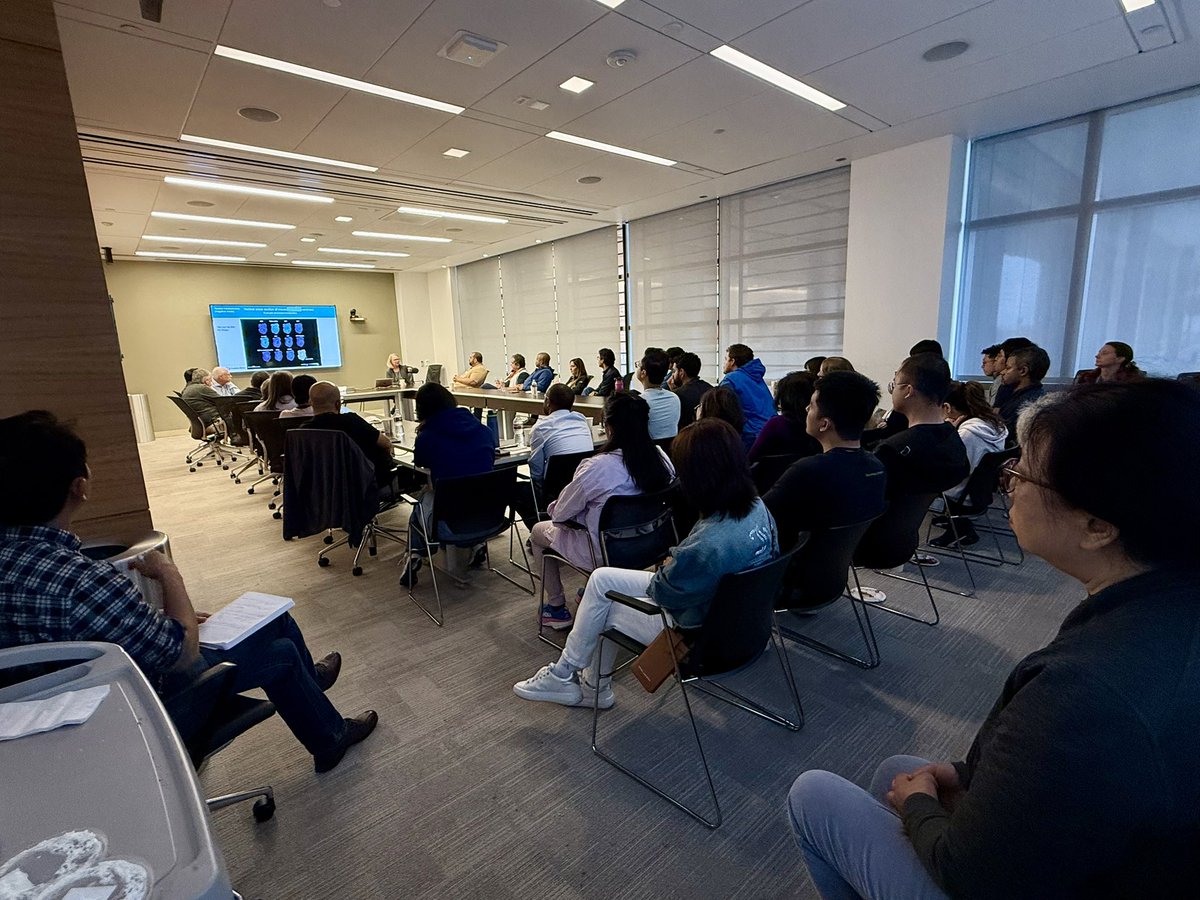 MarbanLab's tweet image. Master class by @1jvaneyk in today’s #labmeeting on exciting new opportunities in spatial #proteomics and #lipidomics. Vigorous discussion followed!