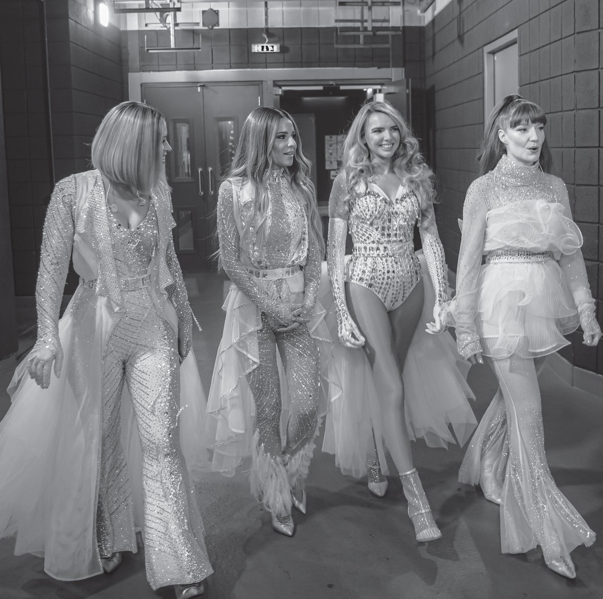Girls Aloud tweet media