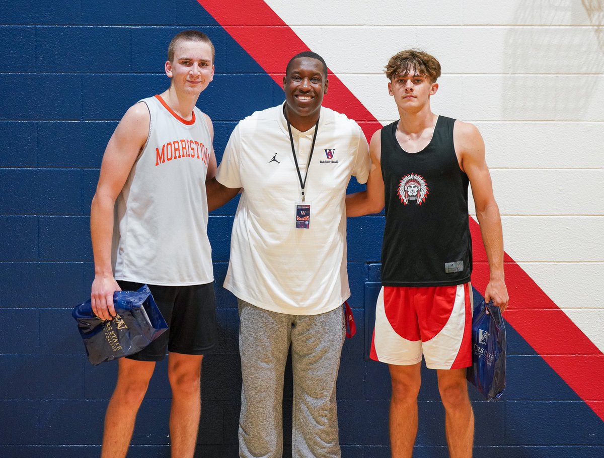 Walters State Team Camp 🔵🔴🤘🏽

Game #2️⃣ 

Players of the Game

Cherokee - Landon Jeffers
Morristown East - Chance Stokley
