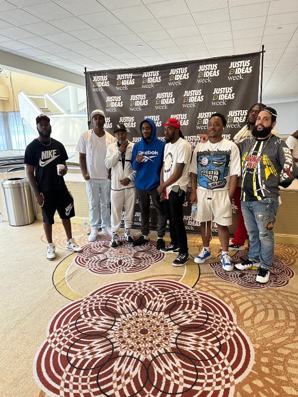 IMAN—Chicago + ATL tweet media