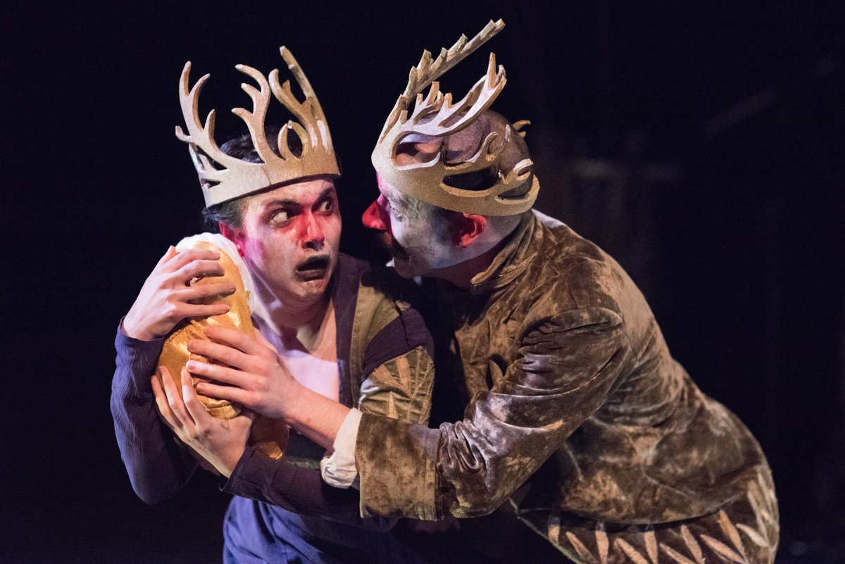 The Reviews Hub (@thereviewshub) on Twitter photo #THEATRE #REVIEW <a href="/TheatreRe/">Theatre Re</a>'s Bluebelle <a href="/crucibletheatre/">Crucible Theatre</a> "Beautifully moving" ⭐️⭐️⭐️⭐️ thereviewshub.com/bluebelle-cruc… #Sheffield #THEATRE #REVIEW <a href="/TheatreRe/">Theatre Re</a>'s Bluebelle <a href="/crucibletheatre/">Crucible Theatre</a> "Beautifully moving" ⭐️⭐️⭐️⭐️ thereviewshub.com/bluebelle-cruc… #Sheffield
