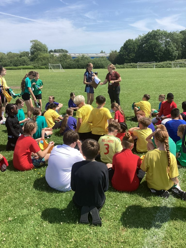 Mrs Nicholas 📚💕 tweet media