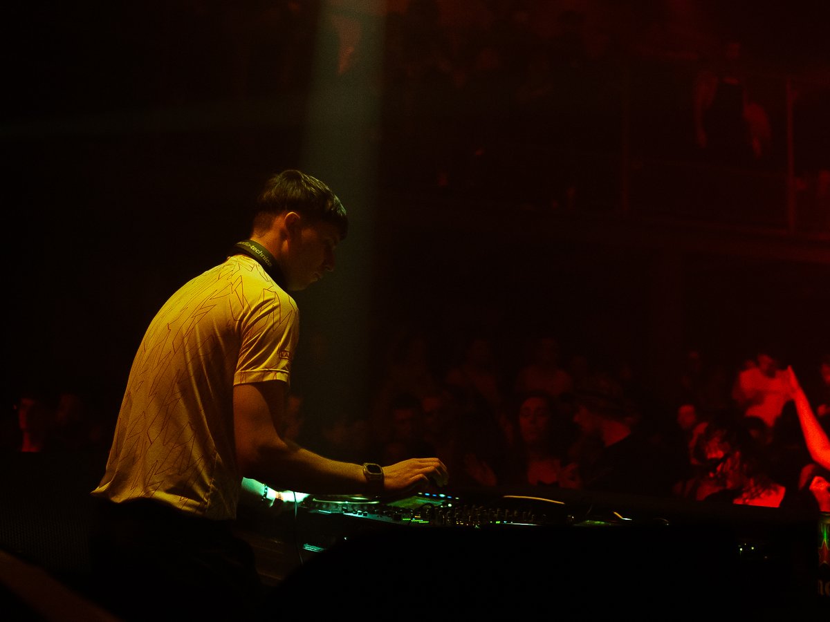 📡  808rad.io/onair

Chlär - Altitude [Mote Evolve]

Sintoniza en <a href="/RadioCLM_es/">Radio Castilla-La Mancha</a> <a href="/CMM_es/">Castilla-La Mancha Media</a>